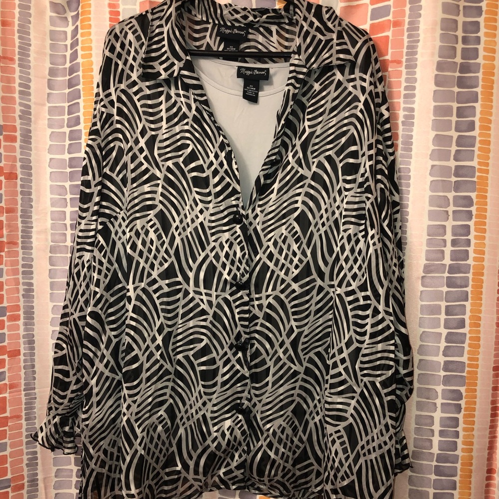 Plus size women’s blouse